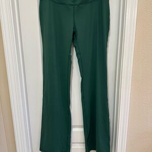 Women's Extra Long Green Yoga Pants